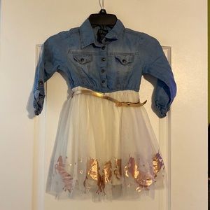 Cute denim & unicorn dress size 5 gently used
